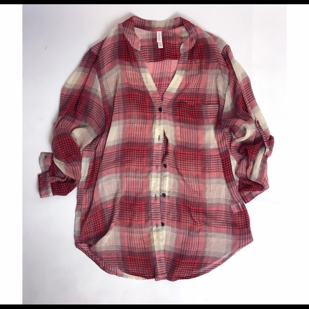 Xhilaration button up